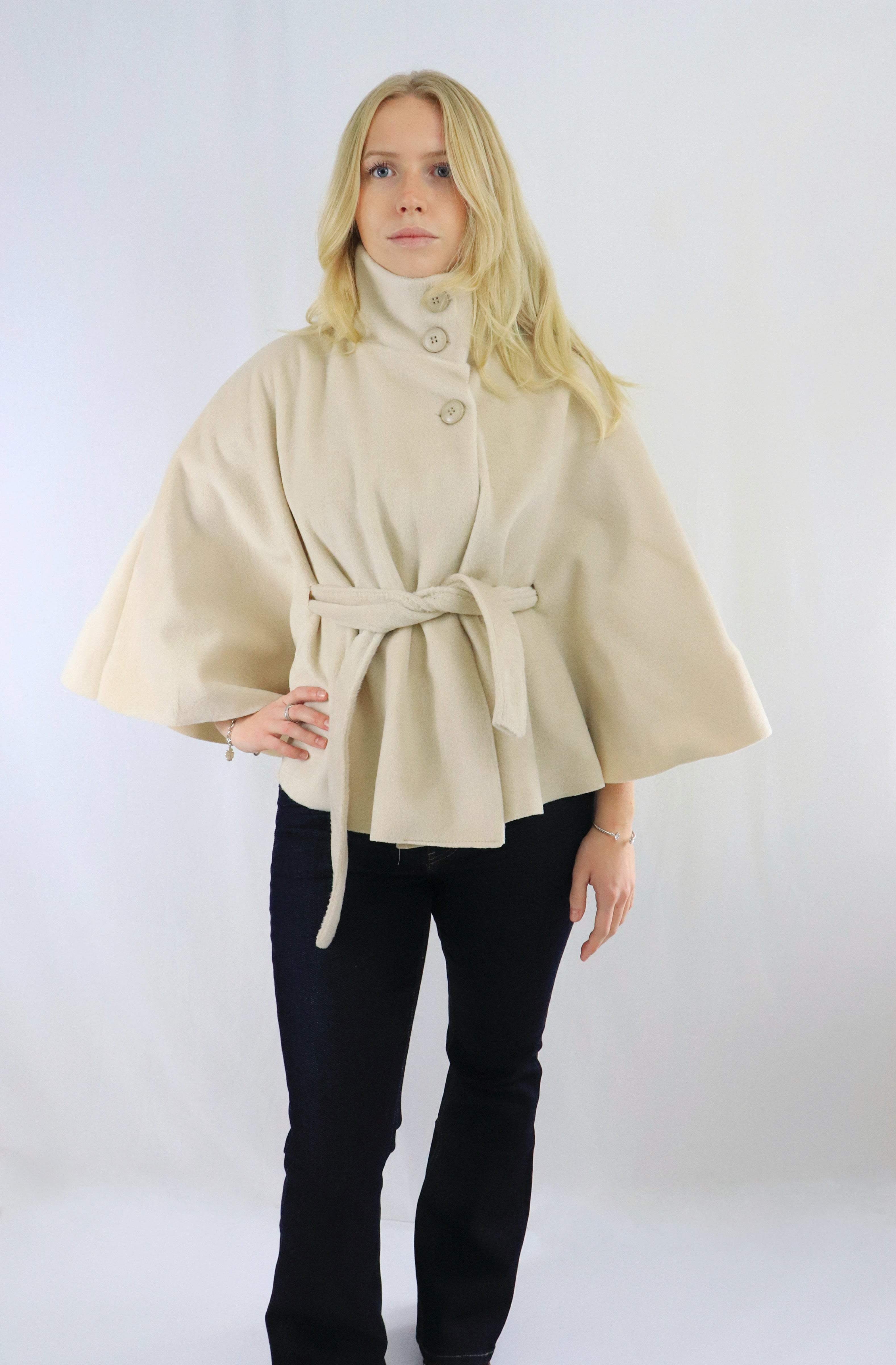 Lova ponchojacka - Beige