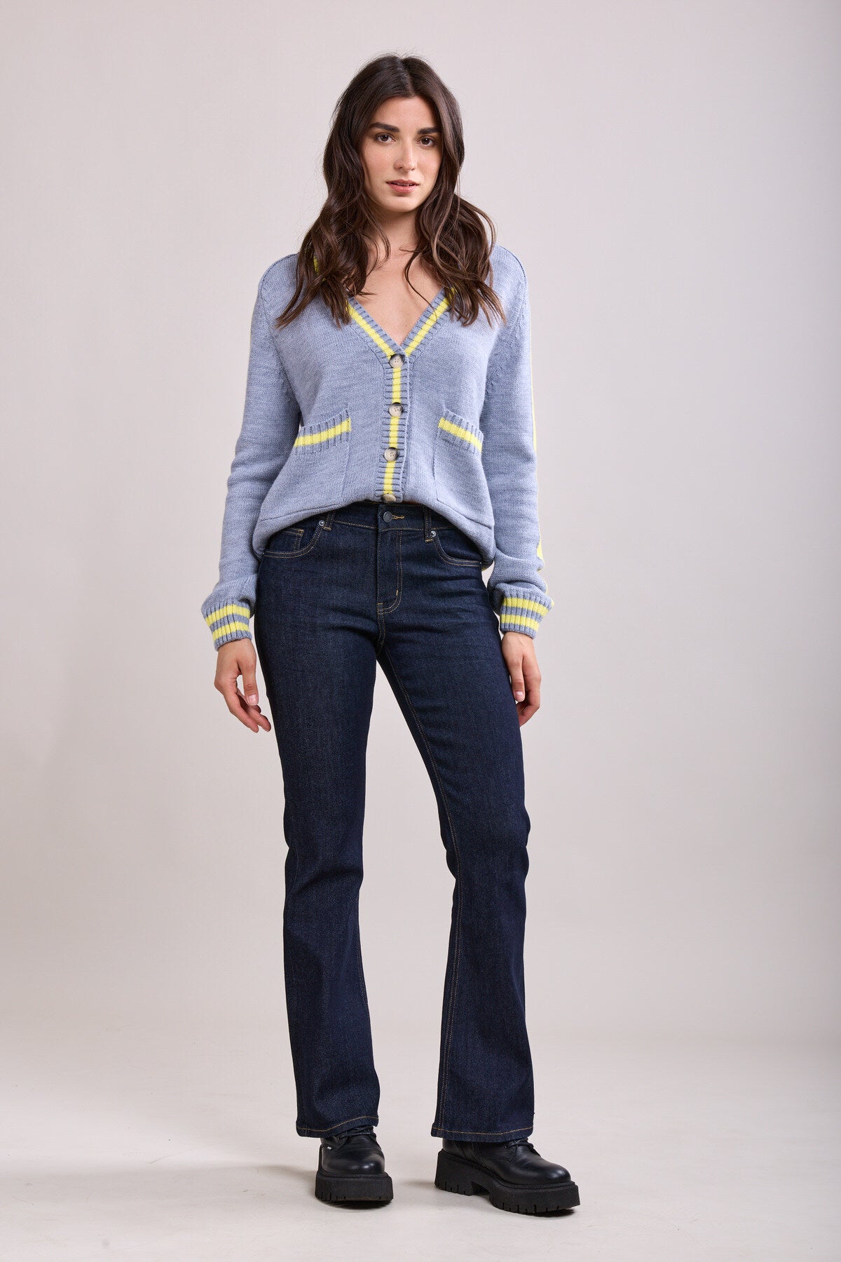 Mid waist bootcut jeans - Mörk denim