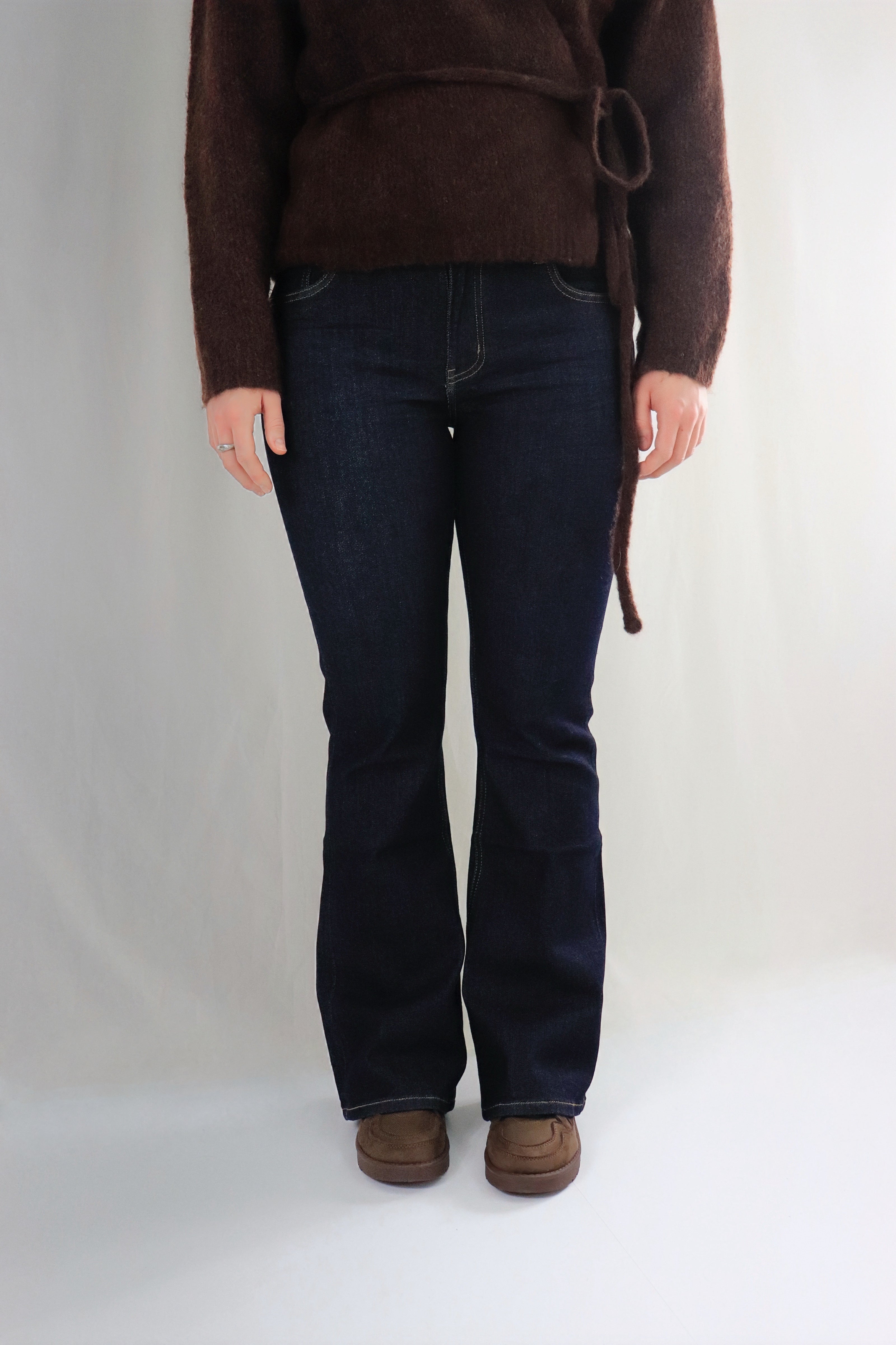 Mid waist bootcut jeans - Mörk denim