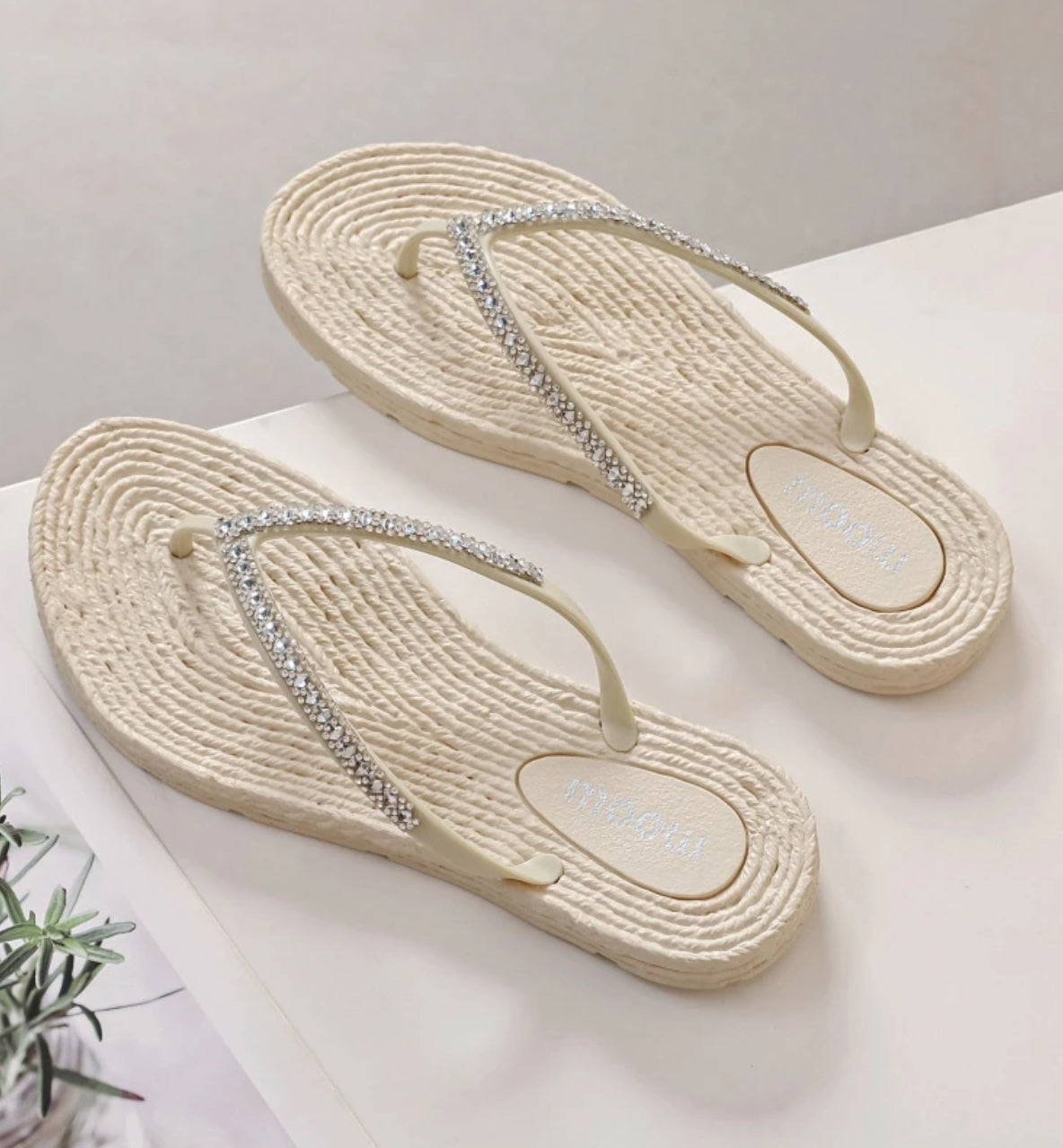 Flip Flops med strass - Beige
