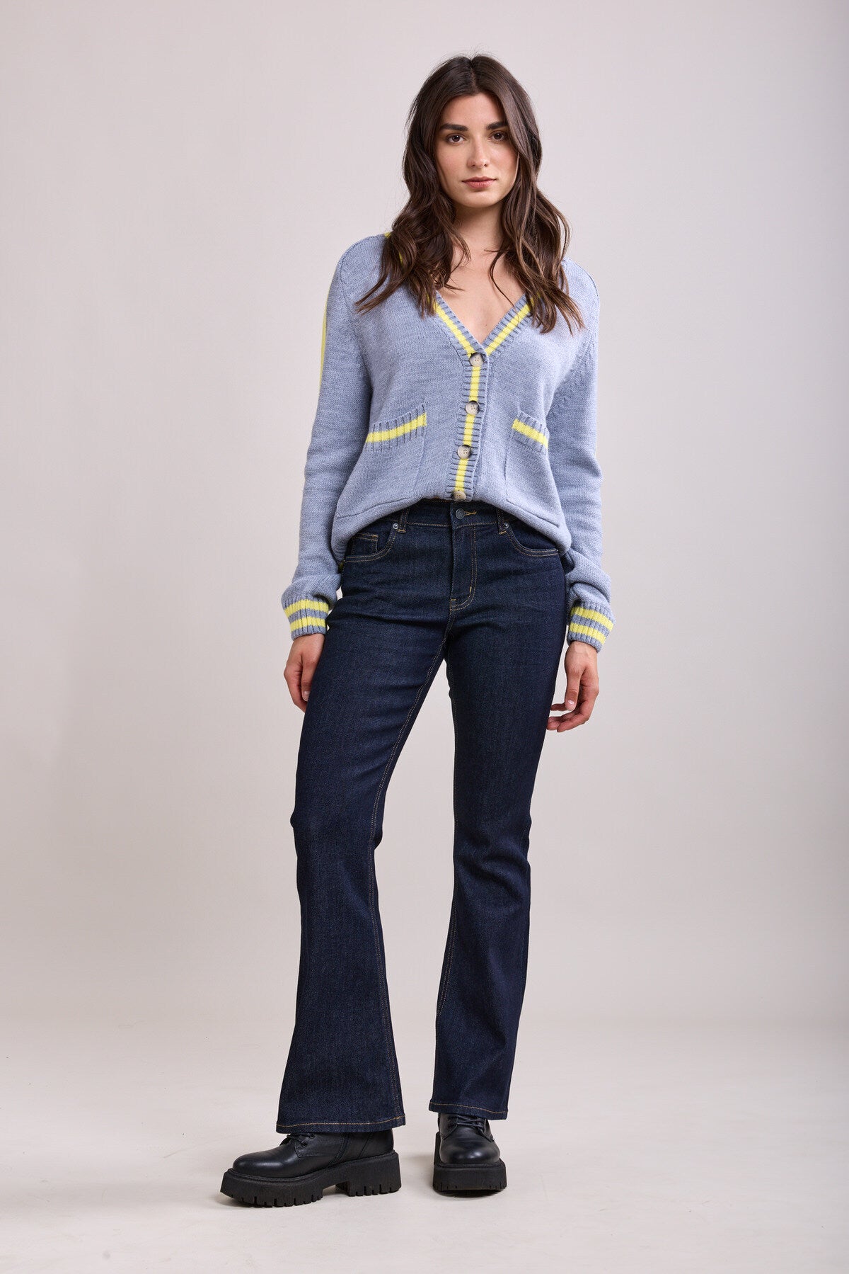 Mid waist bootcut jeans - Mörk denim